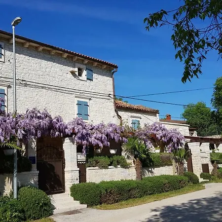 Zonti Villa Rovinjsko Selo