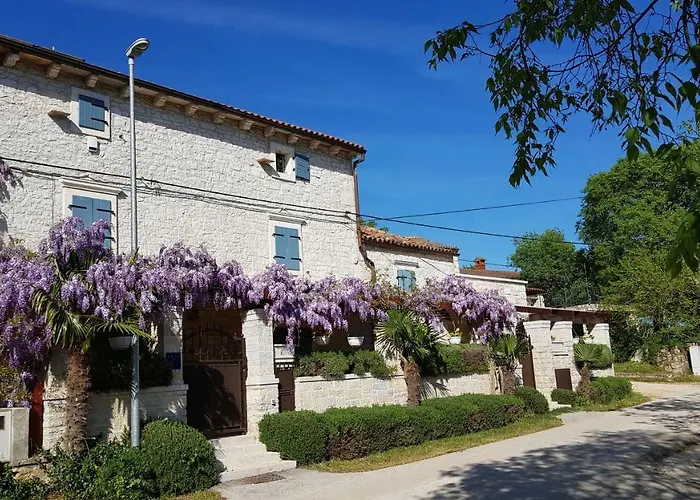 Zonti Vila Rovinjsko Selo